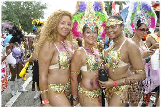 miami_carnival_2011_part6-046