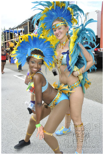 miami_carnival_2011_part6-068