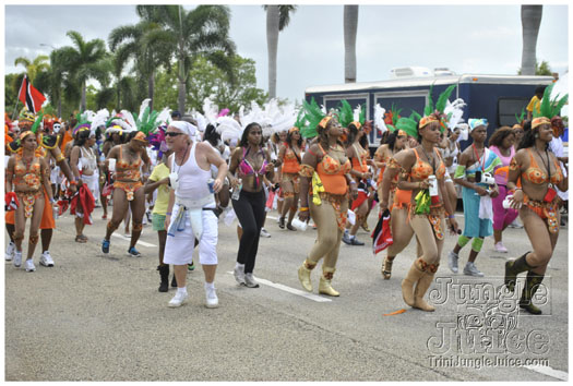 miami_carnival_2011_part6-074