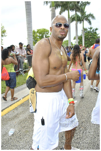 miami_carnival_2011_part6-089
