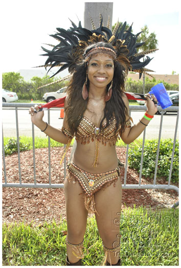 miami_carnival_2011_part6-108