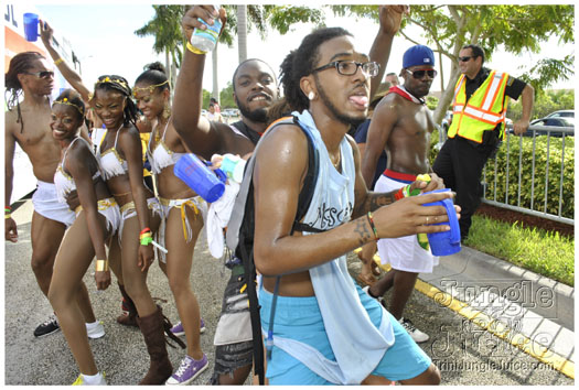 miami_carnival_2011_part6-109