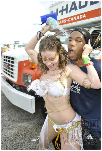 miami_carnival_2011_part6-110