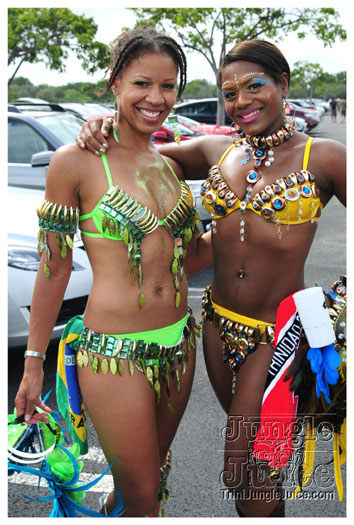miami_carnival_2011_part7-019