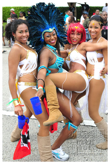 miami_carnival_2011_part7-032