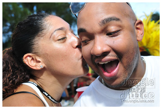 miami_carnival_2011_part8-010