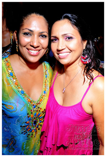 vale_vibe_miami_2011-003