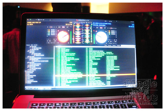 vale_vibe_miami_2011-100