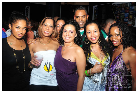 vale_vibe_miami_2011-175