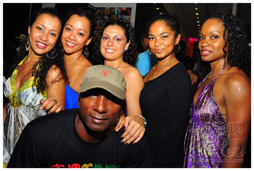 vale_vibe_miami_2011-177