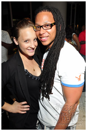 vale_vibe_miami_2011-183