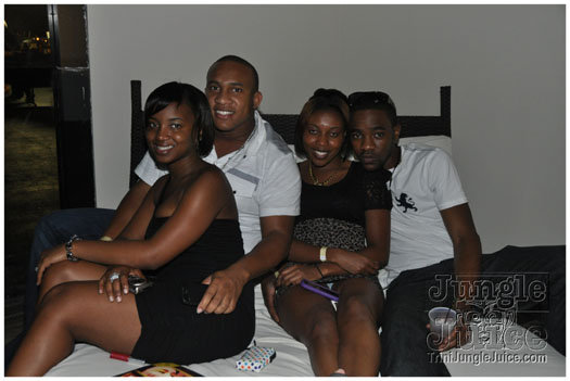 waggy_t_anniversary_apr30-022