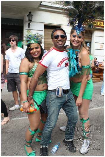 berlin_carnival_emerald_city_jun12-028