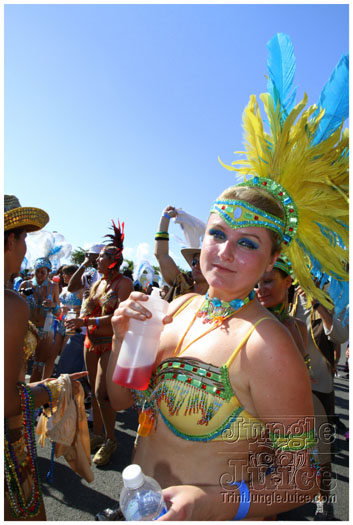 cayman_carnival_2011_part1-034