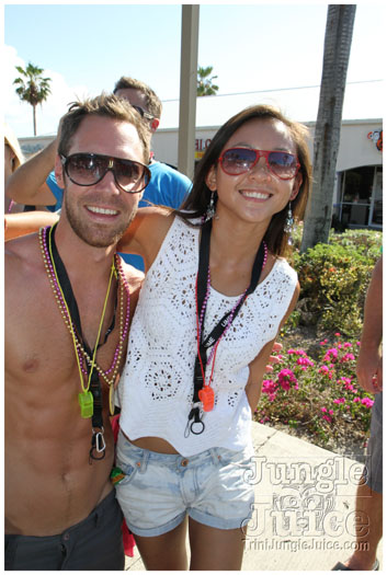 cayman_carnival_2011_part1-049