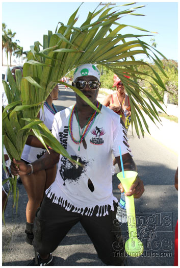 cayman_carnival_2011_part1-071