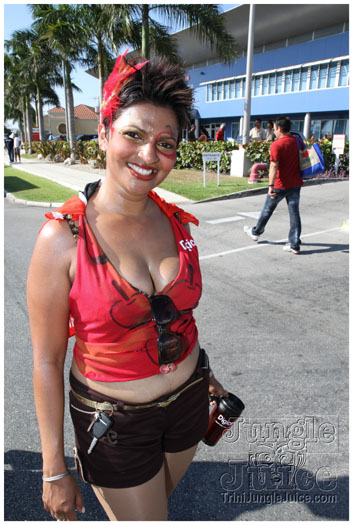 cayman_carnival_2011_part1-083