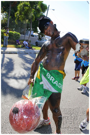 cayman_carnival_2011_part1-086