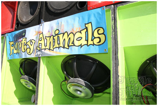 cayman_carnival_2011_part1-100