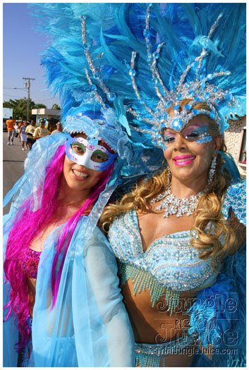 cayman_carnival_2011_part1-112