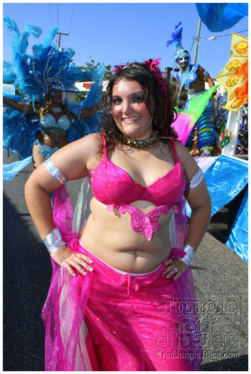 cayman_carnival_2011_part1-114