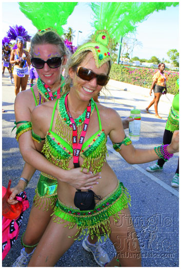 cayman_carnival_2011_part1-147
