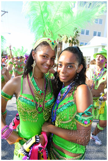cayman_carnival_2011_part1-170