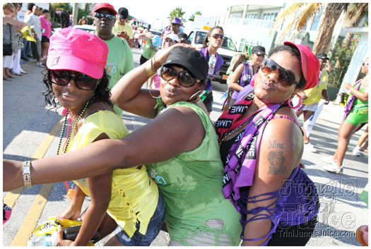 cayman_carnival_2011_part1-173