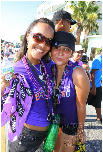 cayman_carnival_2011_part1-175