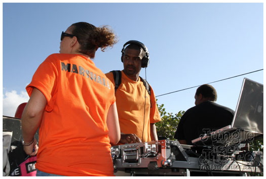 cayman_carnival_2011_part1-179