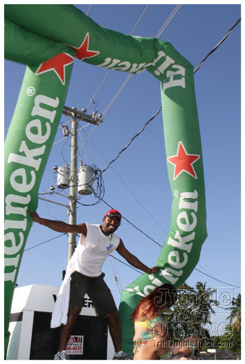 cayman_carnival_2011_part1-183