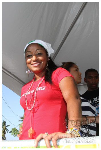 cayman_carnival_2011_part1-184