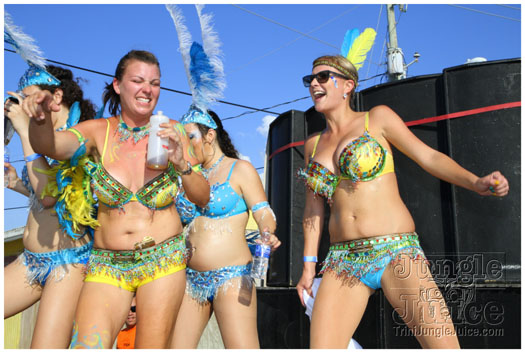 cayman_carnival_2011_part1-209