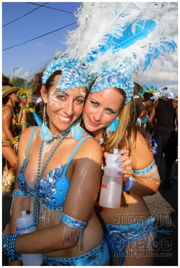 cayman_carnival_2011_part1-218