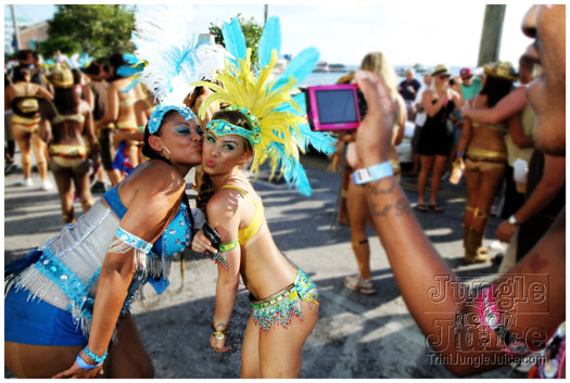 cayman_carnival_2011_part1-245