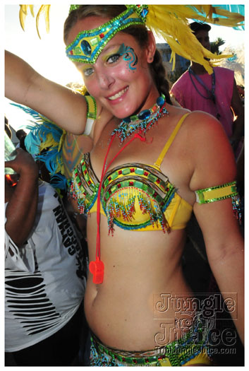 cayman_carnival_2011_part2-016