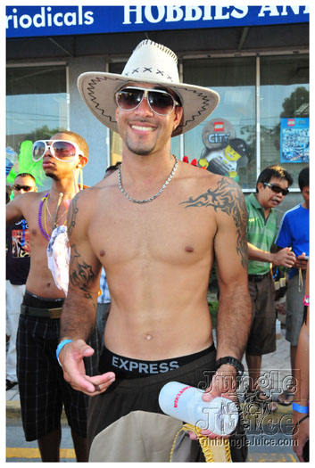 cayman_carnival_2011_part2-053