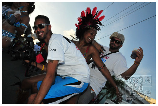 cayman_carnival_2011_part2-060