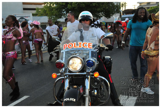cayman_carnival_2011_part2-064
