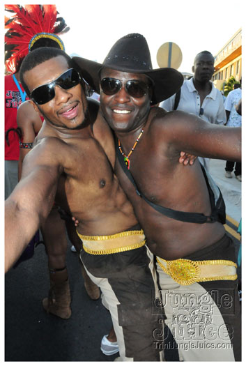 cayman_carnival_2011_part2-065