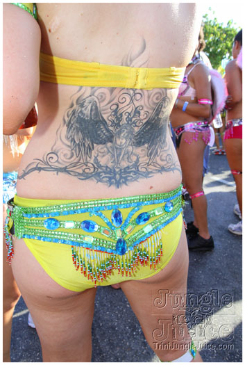 cayman_carnival_2011_part2-095