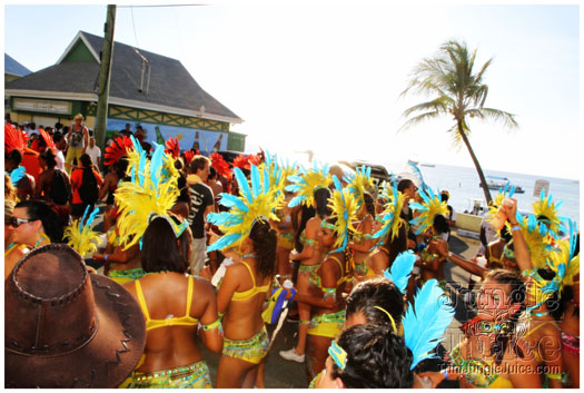 cayman_carnival_2011_part2-099