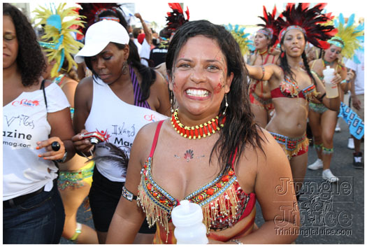 cayman_carnival_2011_part2-113