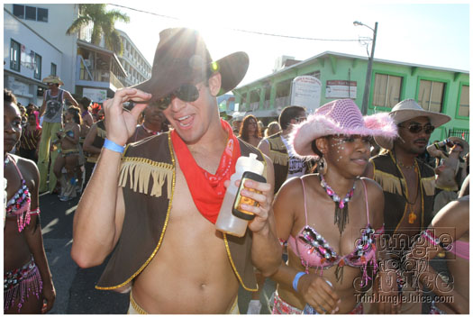 cayman_carnival_2011_part2-123