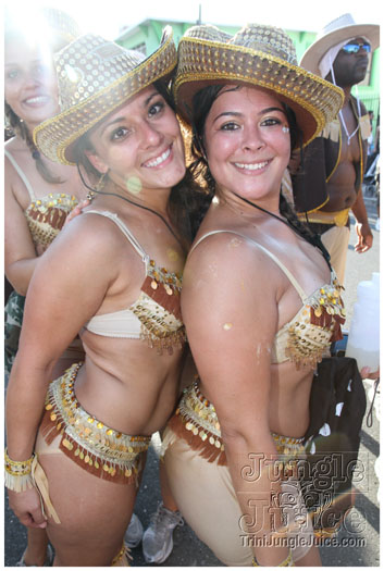 cayman_carnival_2011_part2-135