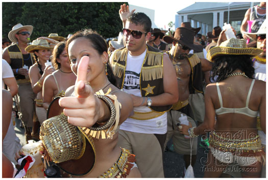 cayman_carnival_2011_part2-145