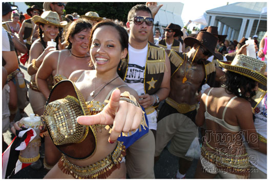 cayman_carnival_2011_part2-146