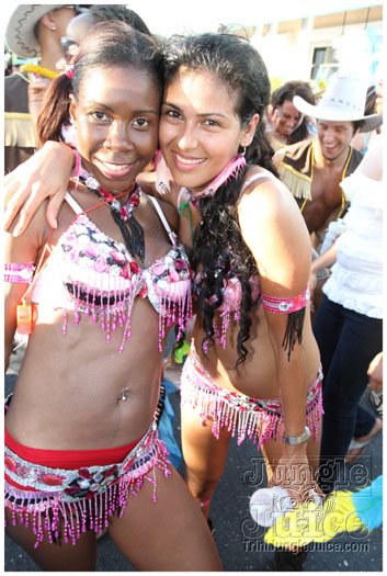 cayman_carnival_2011_part2-162