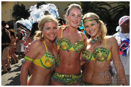 cayman_carnival_2011_part3-006
