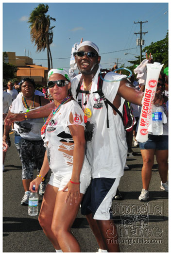 cayman_carnival_2011_part3-025